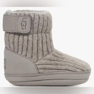 Ugg baby Skylar slipper/shoe